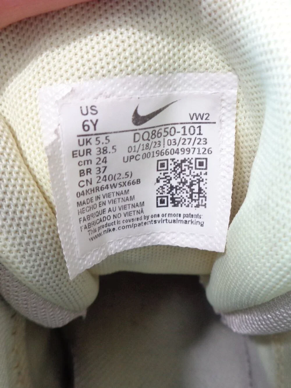 Nike LeBron Witness 7 Basketball Shoes GS Action Grape/Orange Youth Size 6Y